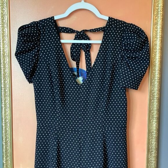 Row-A Polkadot Jumpsuit ⚫️⚪️🔴⚪️ - Picture 2 of 9